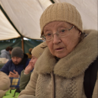 Nina Petriw (82 Jahre, Name geändert) stammt aus Kiew. Auch sie begab sich mit ihrer Schwester und ihrem Schwager auf eine beschwerliche Flucht in die Slowakei.