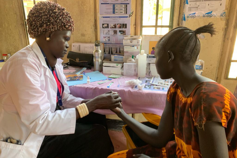<img src="Südsudan.jpg" alt="">Medizinische Versorgung im Südsudan"> 
