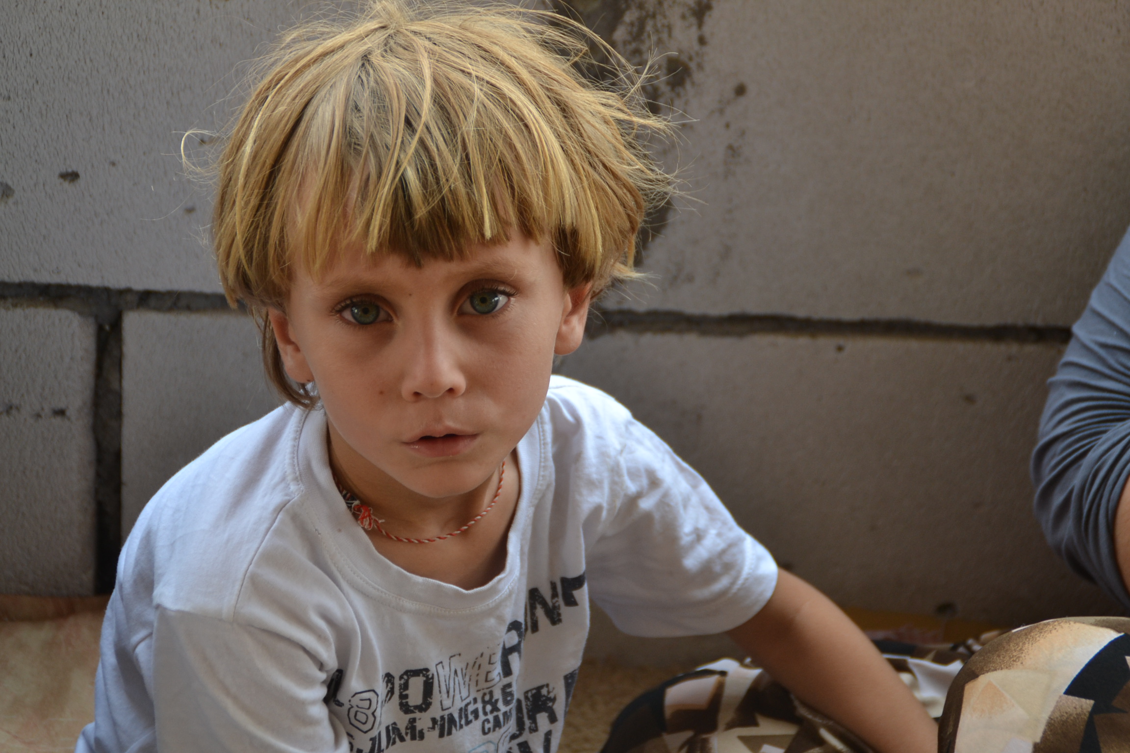 Mossul ist befreit, doch die Erinnerungen bleiben. Viele Kinder leiden unter der erlebten Gewalt und dem Flüchtlingsalltag.