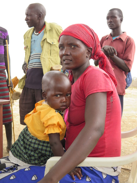 Mit der Errichtung des Hauptgebäudes können wir die Dorfbewohner noch umfassender versorgen. Vielen Dank für Ihre Unterstützung.