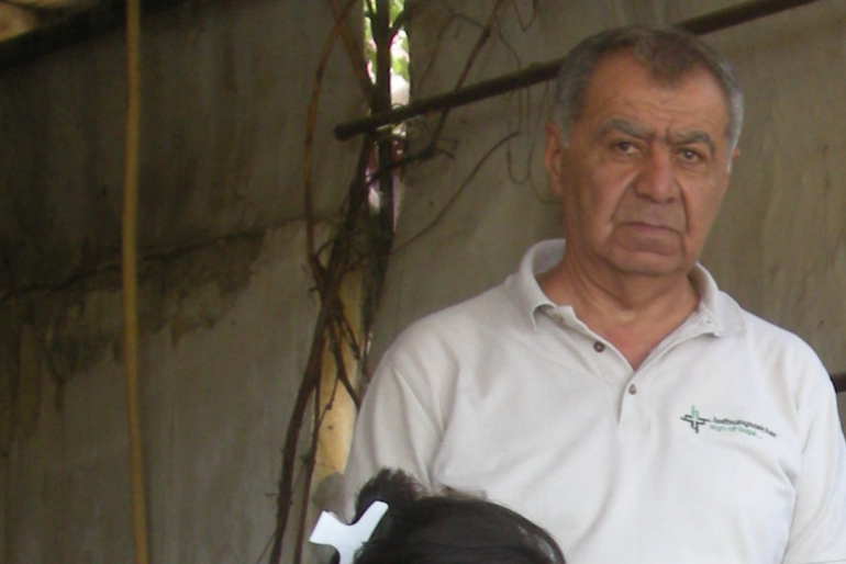 Roza Avagyan (75) hat vor vielen Jahren ihren Sohn verloren und ist seit drei  Jahren verwitwet. Nach einem Schlaganfall erblindete sie und kann kaum für  sich selbst sorgen.