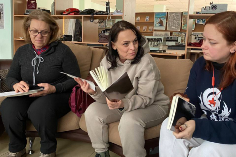 Austausch über die therapeutischen Tagebücher