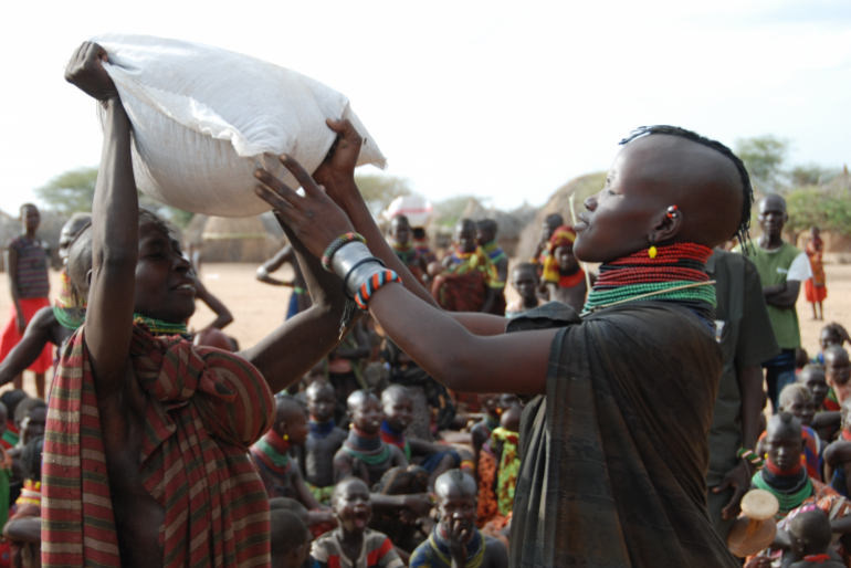 Helping when the need is greatest - as in Kenya's Turkana district in 2012 during a severe famine in East Africa. Handing over relief supplies such as mosquito nets, mattresses, seeds or agricultural implements is also part of our emergency and disaster relief work.