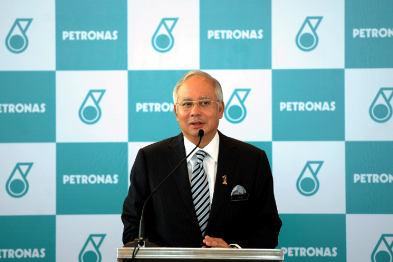 Der malaysische Staatskonzern Petronas verseucht das Trinkwasser von mindestens 180.000 Menschen im Südsudan. Viele wurden bereits mit Blei und Barium belastet. Premierminister Najib Razak steht in der Verantwortung.