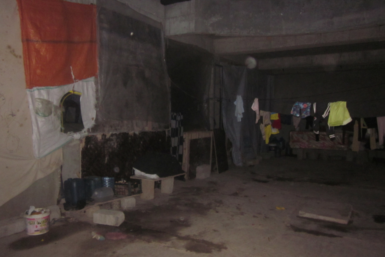 Gegenwärtig leben die Flüchtlinge in relativer Sicherheit, aber es fehlt an vielem. Verlassene Rohbauten dienen in der Region Dohuk als Übergangsunterkünfte.