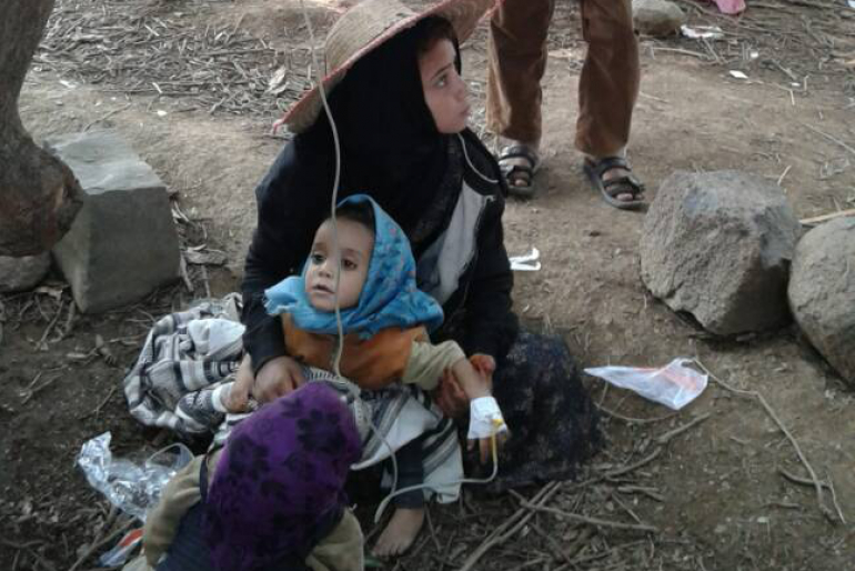 Über 70 % der Bevölkerung sind auf humanitäre Hilfe angewiesen, die Hälfte  aller Kinder leidet an Unter- oder Mangelernährung.