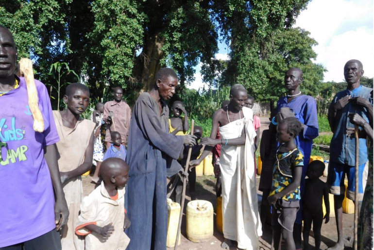 Auch Blinde treffen sich hier und holen Wasser.