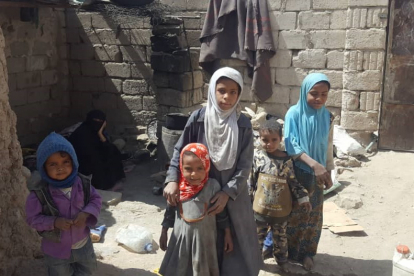 Zahlreiche Binnenvertriebene leben in Armut, Hunger und Not und sind auf Hilfe angewiesen. Allein im Jemen harren 3,6 Mio. Menschen als Flüchtlinge im eigenen Land aus. 