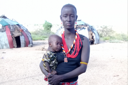 Akarkar Lomalinga’a macht sich Sorgen um ihren Sohn David. Er ist wie viele Kinder im kenianischen Illeret kraftlos und zu dünn.
