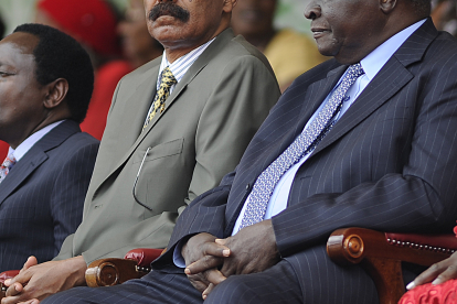 Unter Eritreas Präsident Isaias Afwerki (links) werden Menschenrechte im Land auf vielfältige Weise missachtet. Die Religionsfreiheit ist stark eingeschränkt. / (Titel) Unter Eritreas Präsident Isaias Afwerki (links) werden Menschenrechte im Land auf vielfältige Weise missachtet. Die Religionsfreiheit ist stark eingeschränkt.
