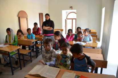 Menschenrechtsarbeit muss nicht immer öffentlich wahrnehmbar sein, sie kann auch im Stillen passieren. In der Türkei unterstützen wir Lehrer, die freiwillig christlichen Religionsunterricht geben. So helfen wir, die kulturellen Wurzeln des Christentums z Menschenrechtsarbeit muss nicht immer öffentlich wahrnehmbar sein, sie kann auch im Stillen passieren. In der Türkei unterstützen wir Lehrer, die freiwillig christlichen Religionsunterricht geben. So helfen wir, die kulturellen Wurzeln des Christentums zu bewahren.