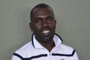 Asher Abayo arbeitet seit 2013 für die Hoffnungszeichen-Niederlassung in Nairobi, Kenia.