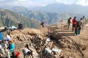 Der Wiederaufbau in Nepal, zehn Monate nach dem Erdbeben, ist in vollem Gange.