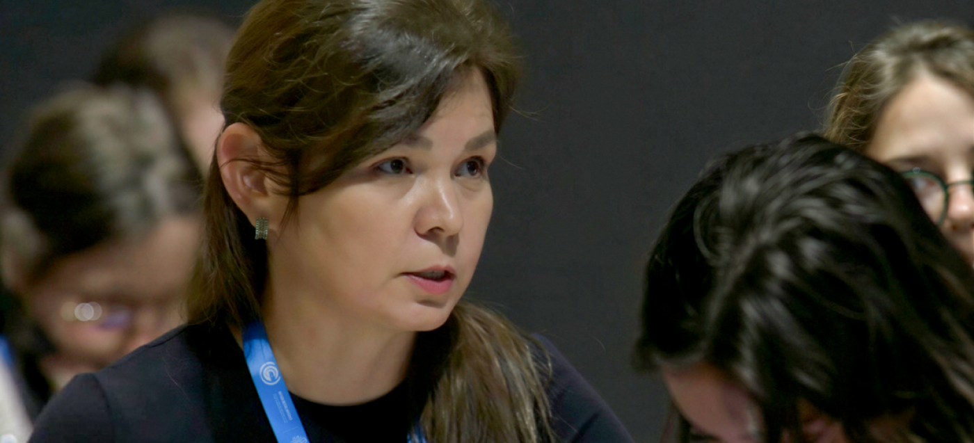 Die Minderheitenaktivistin Daria Egereva, hier auf der VN-Klimakonferenz in Baku 2024, wurde im Dezember 2025 wegen Terrorismusvorwürfen festgenommen.